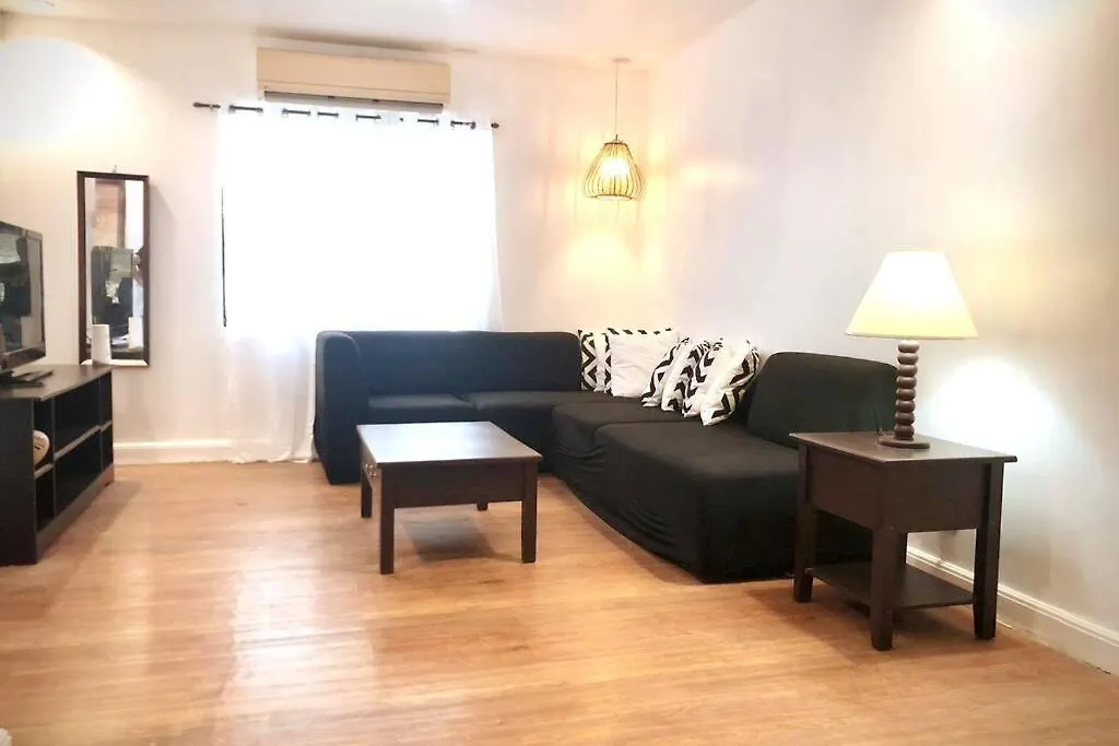 8 Bedroom Subic Bay/300Mbps/Big Screened Lanai Sawat