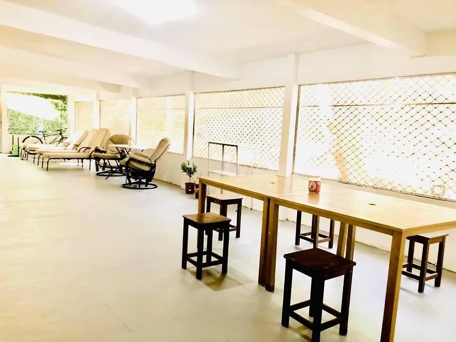 8 Bedroom Subic Bay/300Mbps/Big Screened Lanai Sawat 0*,