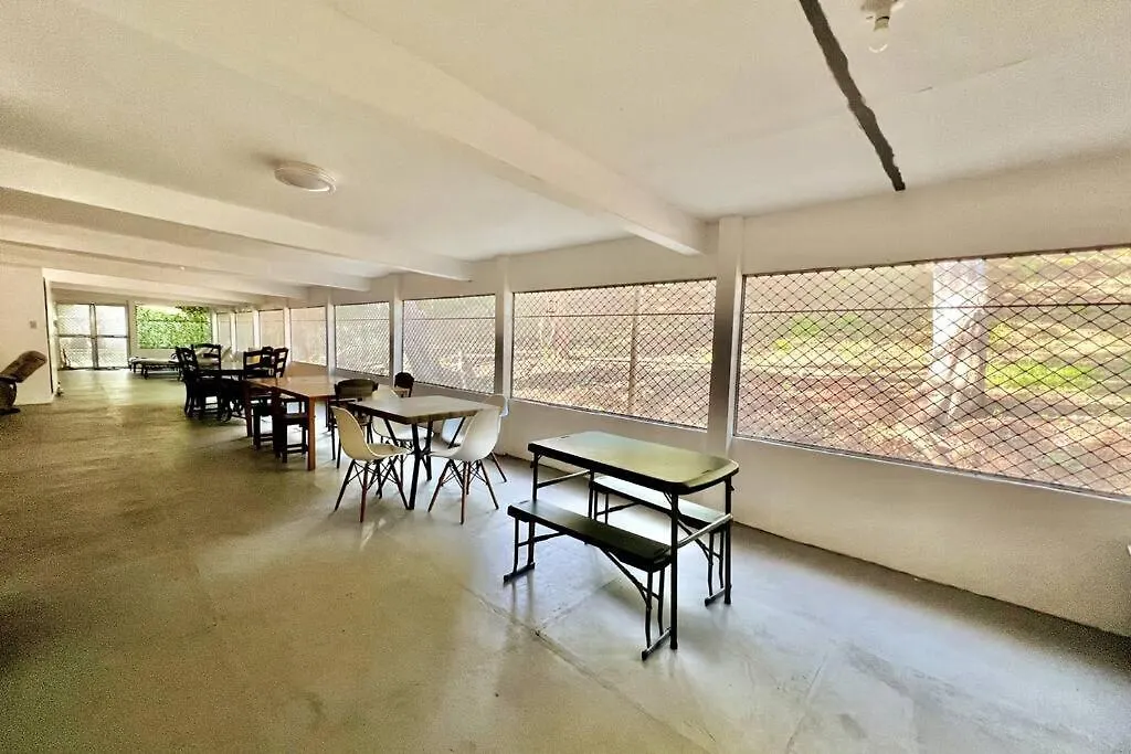 8 Bedroom Subic Bay/300Mbps/Big Screened Lanai Sawat Philippines